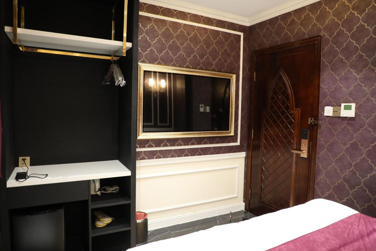 Enjoy Hotel 7 Хошимин Экстерьер фото