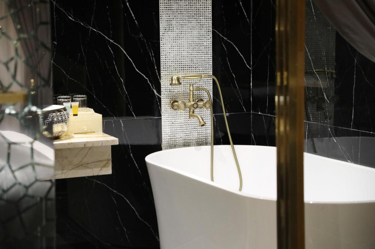 Enjoy Hotel 7 Хошимин Экстерьер фото