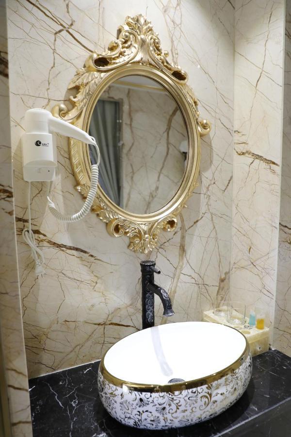 Enjoy Hotel 7 Хошимин Экстерьер фото